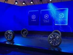 Chicago Auto Show Experiences